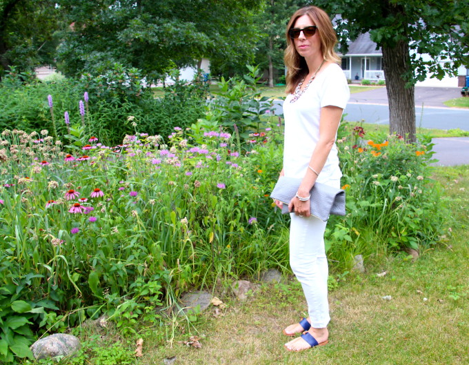 white jeans, white tee, bauble bar, clare v, grey clutch
