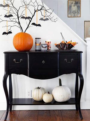 black and white halloween decorations