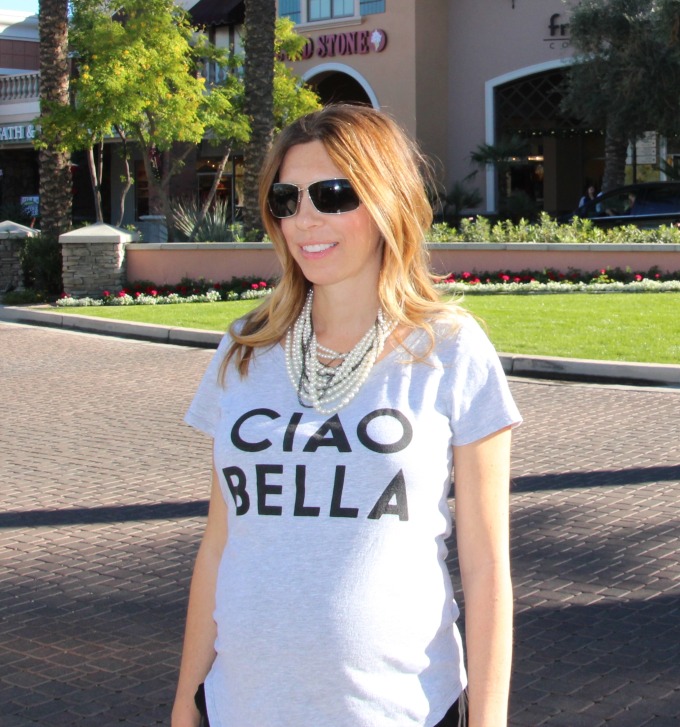 dressing the baby bump with a cheeky graphic tee